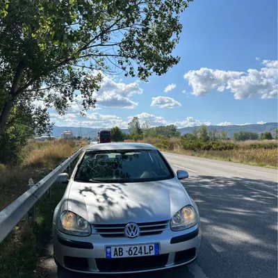 Volkswagen Golf 2006 në shitje