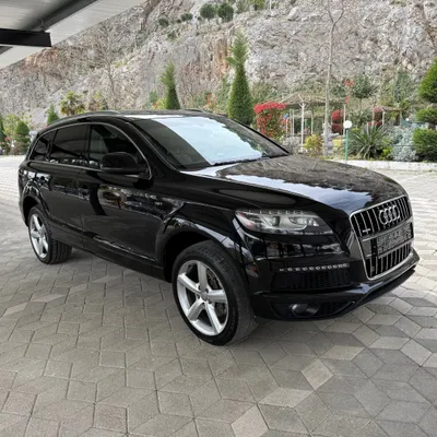 Audi Q7 2012 në shitje