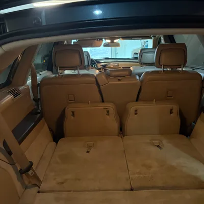 Mercedes-Benz R-class 2012 në shitje