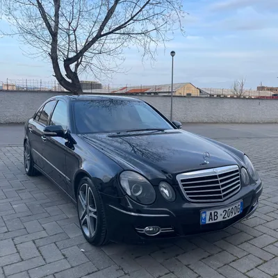 Mercedes-Benz E-class 2008 në shitje