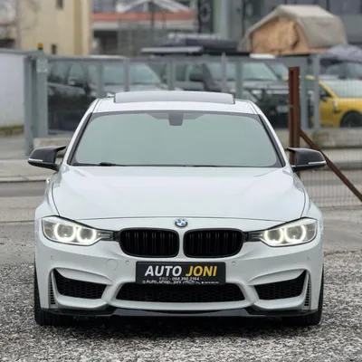 BMW 3 Series 2012 në shitje
