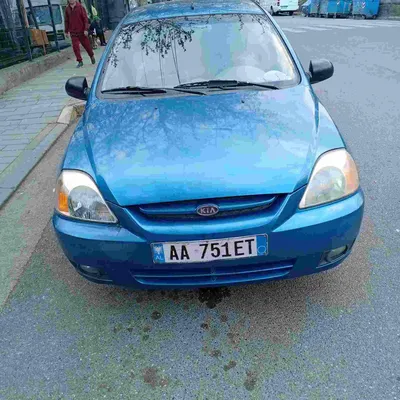 Kia Rio 2004 në shitje