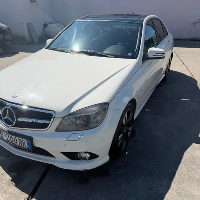 Mercedes-Benz C-class 2010 në shitje