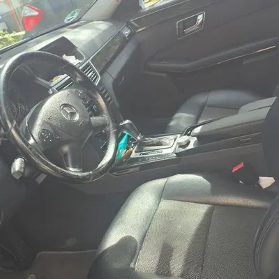 Mercedes-Benz E-class 2009 në shitje