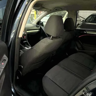 Volkswagen Golf 2010 në shitje