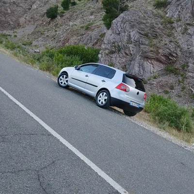 Volkswagen Golf 2005 në shitje