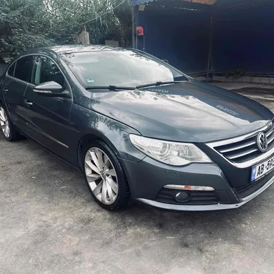 Volkswagen Passat CC 2009 në shitje