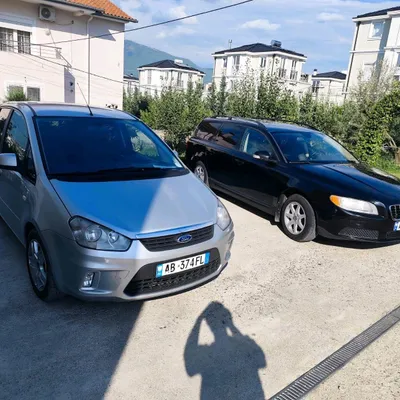 Ford C-MAX 2010 në shitje