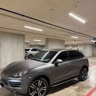 Porsche Cayenne 2012