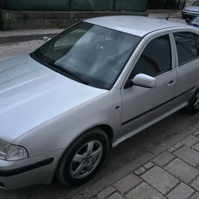 Skoda Octavia 2000 në shitje