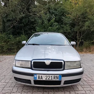 Skoda Octavia 1998 në shitje