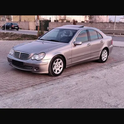 Mercedes-Benz C-class 2005 në shitje