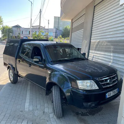 Tata Safari