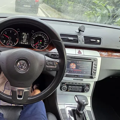 Volkswagen Passat 2010 në shitje
