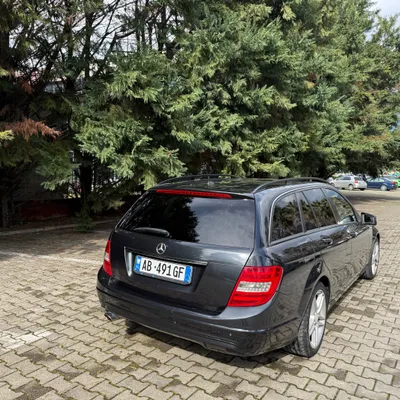 Mercedes-Benz C-class 2012 në shitje