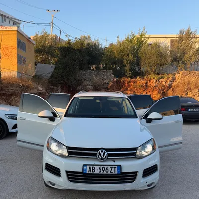 Volkswagen Touareg 2014 në shitje