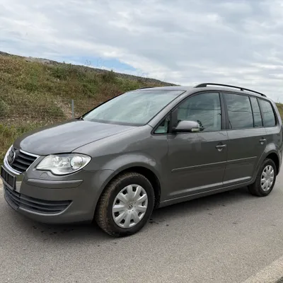 Volkswagen Touran 2008 në shitje