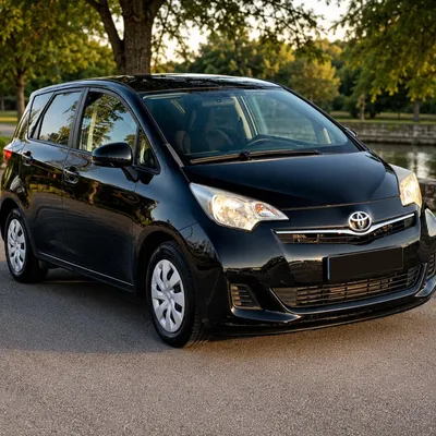 Toyota Verso-S 2013 në shitje