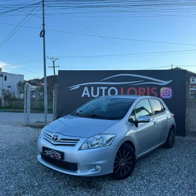 Toyota Auris 2012 në shitje