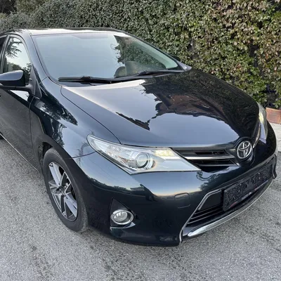 Toyota Auris 2014 në shitje