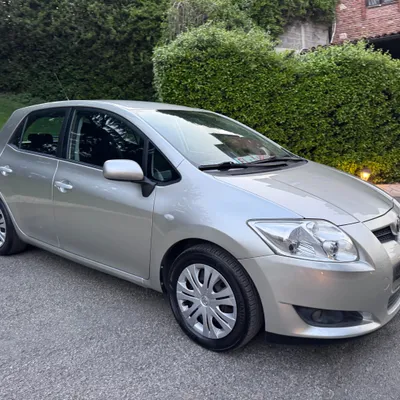 Toyota Auris 2008 në shitje