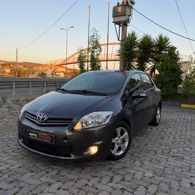 Toyota Auris 2010 në shitje