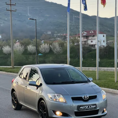 Toyota Auris 2009 në shitje