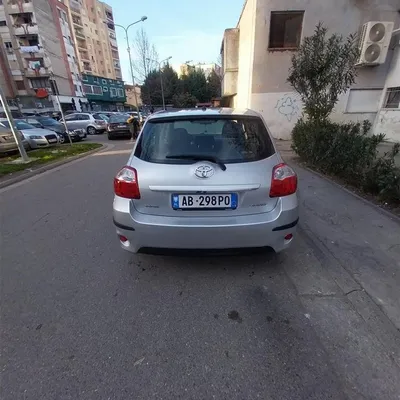 Toyota Auris 2013 në shitje