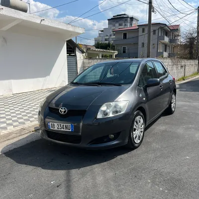 Toyota Auris 2009 në shitje