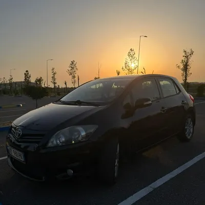 Toyota Auris 2012 në shitje