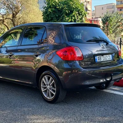 Toyota Auris 2009 në shitje