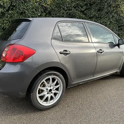 Toyota Auris 2008 në shitje