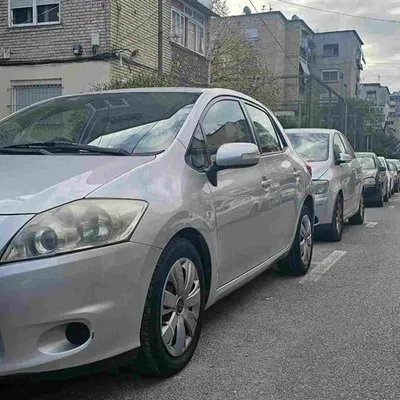 Toyota Auris 2010 në shitje