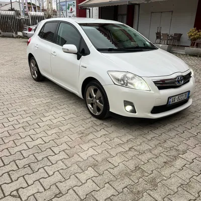 Toyota Auris 2010 në shitje