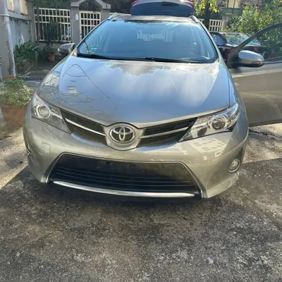 Toyota Auris 2014 në shitje