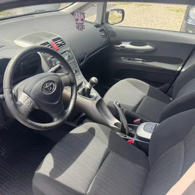 Toyota Auris 2009 në shitje