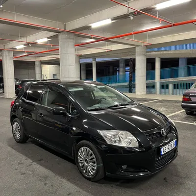 Toyota Auris 2009 në shitje