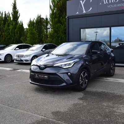 Toyota C-HR 2022 në shitje