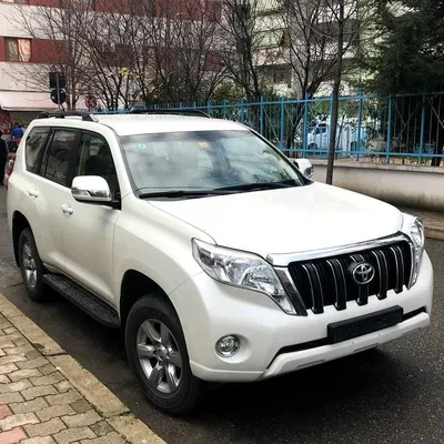 Toyota Land Cruiser 2015 në shitje