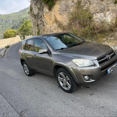 Toyota RAV4 2010 në shitje