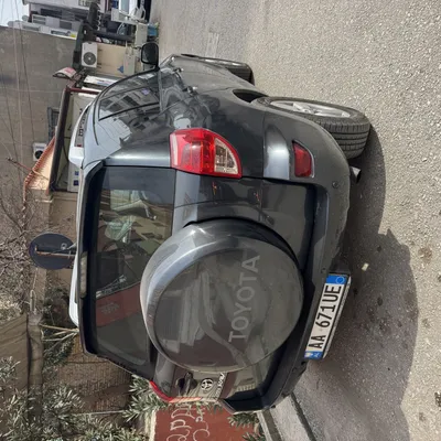 Toyota RAV4 2007 në shitje