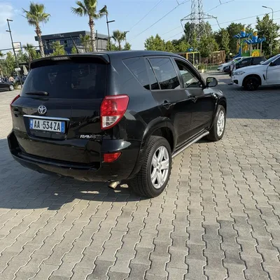 Toyota RAV4 2007 në shitje