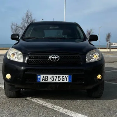 Toyota RAV4 2007 në shitje