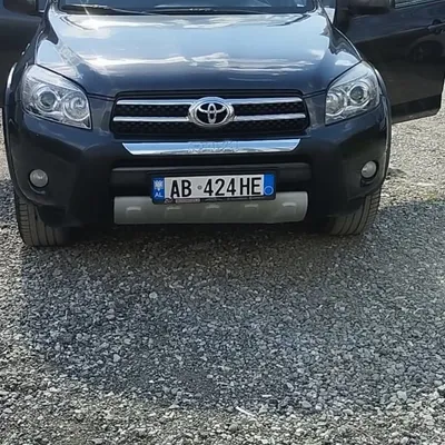 Toyota RAV4 2007 në shitje