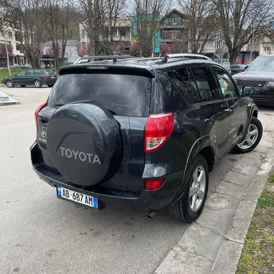 Toyota RAV4 2006 në shitje