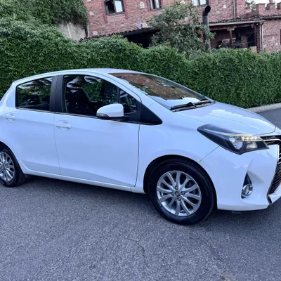 Toyota Yaris 2015 në shitje