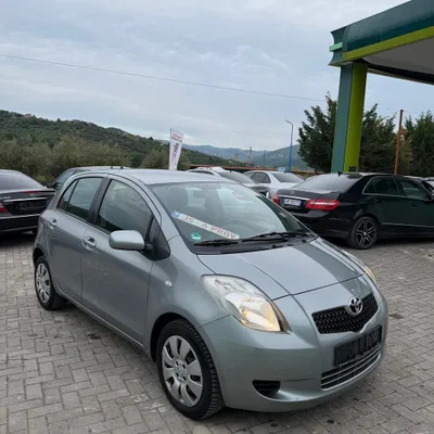 Toyota Yaris 2006 në shitje