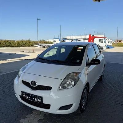 Toyota Yaris 2011 në shitje