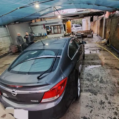 Opel Insignia 2009 në shitje
