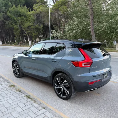 Volvo XC40 2022 në shitje